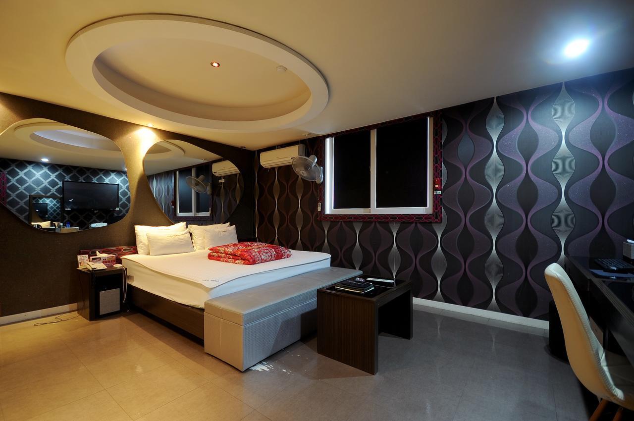 Wow Motel Μπουσάν Εξωτερικό φωτογραφία