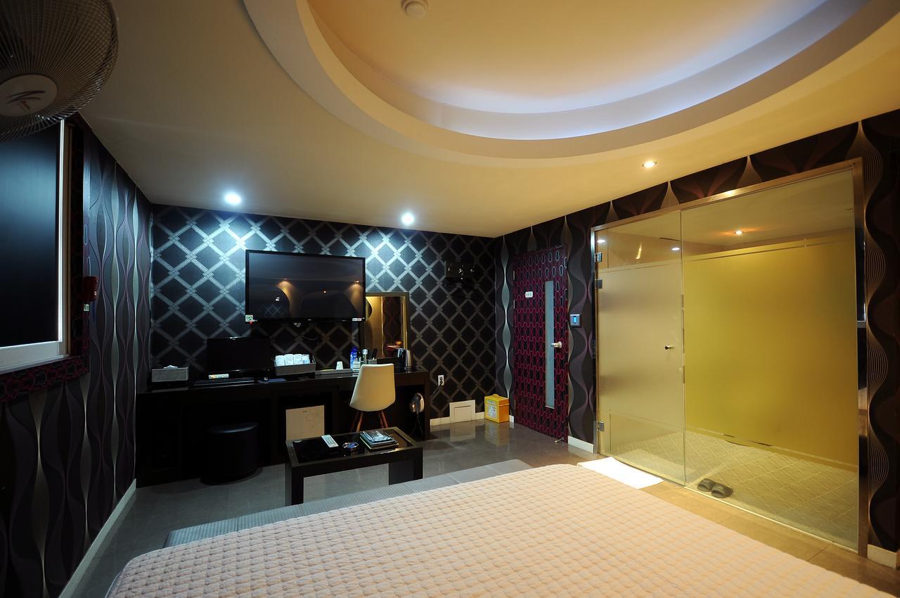 Wow Motel Μπουσάν Εξωτερικό φωτογραφία