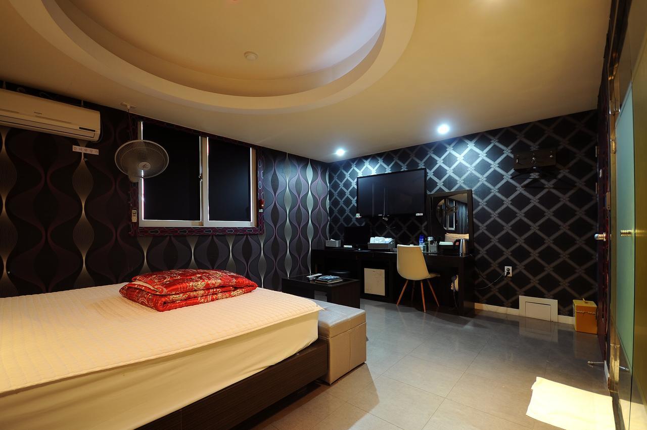 Wow Motel Μπουσάν Εξωτερικό φωτογραφία